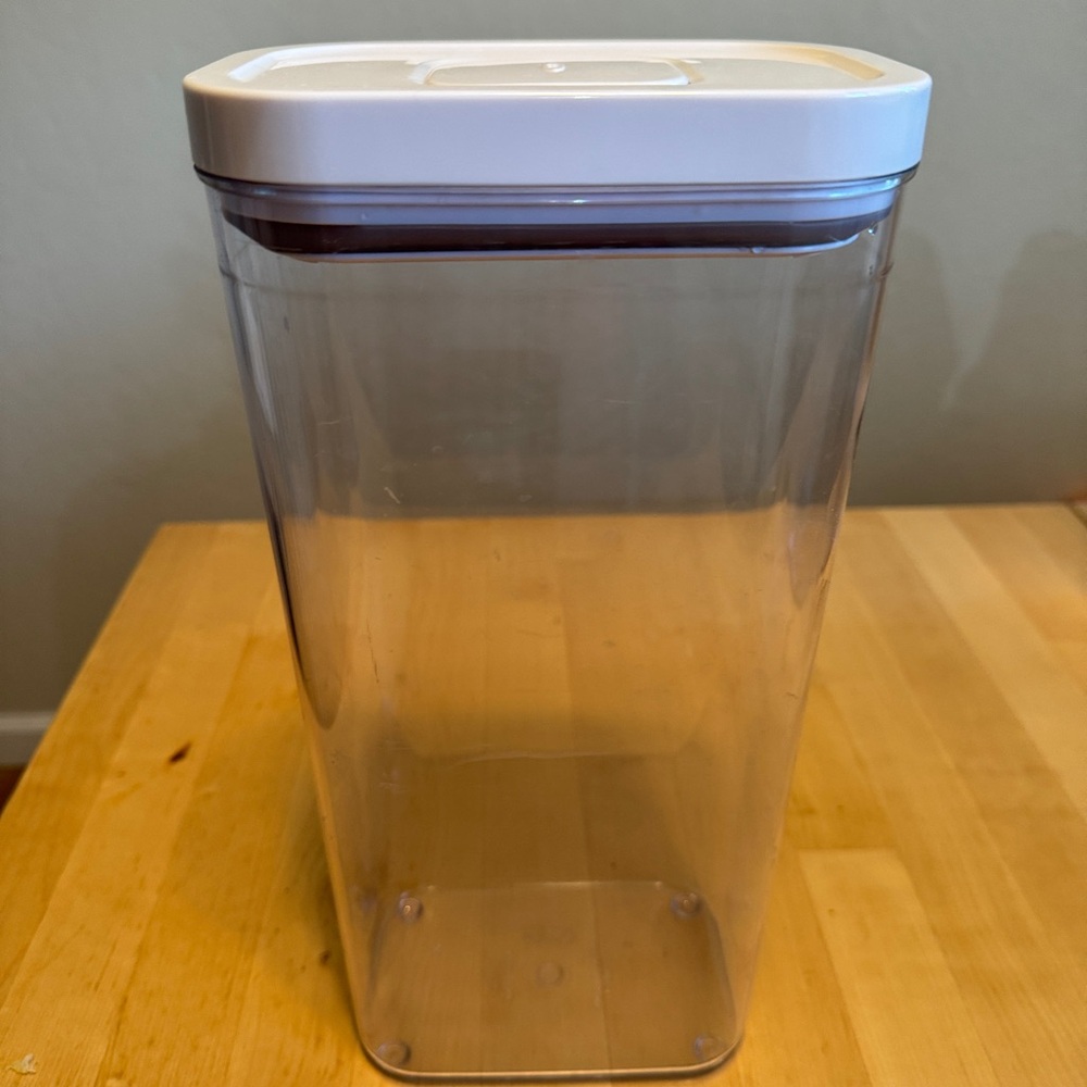 OXO Pop Rectangle Container